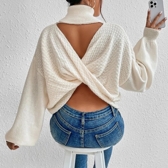 BellanBlue Sweaters - Cozy Turtleneck Reversible Balloon Sleeve Sweater